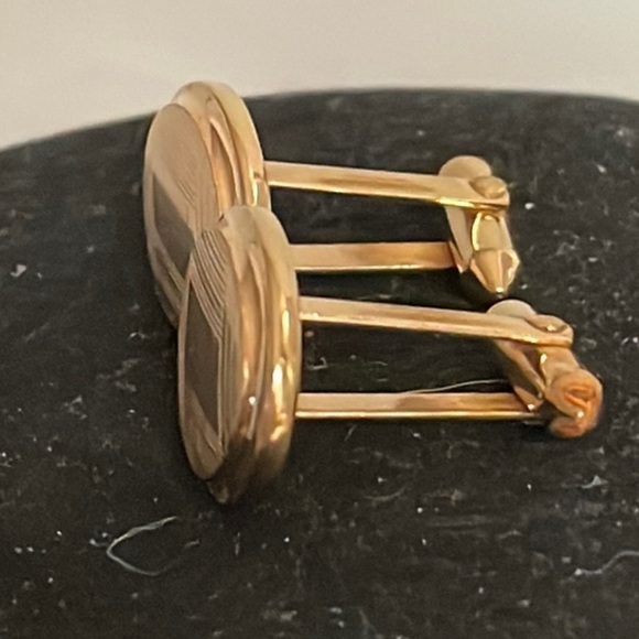 Antique unsigned/ 1/20 14k GF-gold filled-engravable oval cuff links - Picture 8 of 15